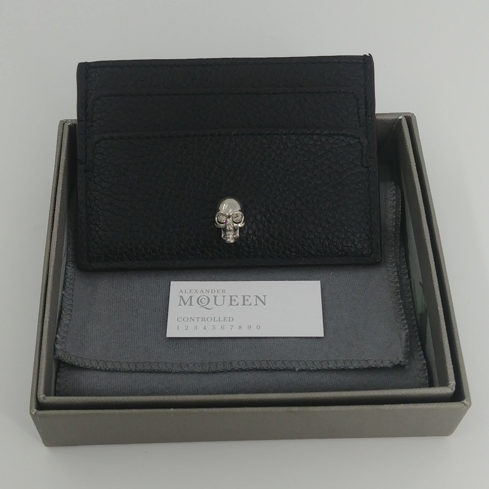 Alexander McQueen skull card wallet